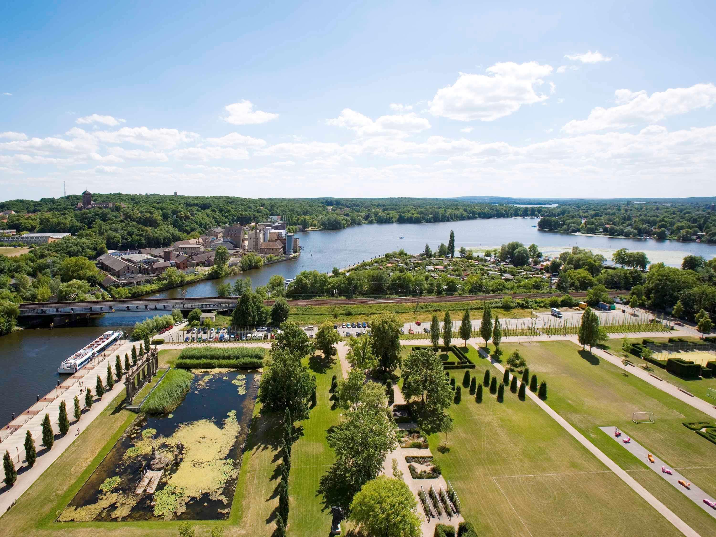 Mercure Hotel Potsdam City Экстерьер фото